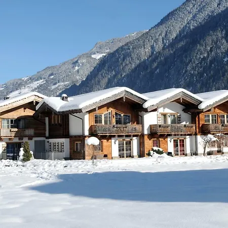 Alpehytte Schnee *