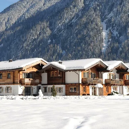 Schnee Alpesi faház *