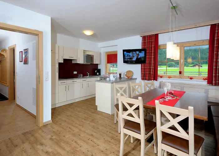 Schnee מאיירהופן